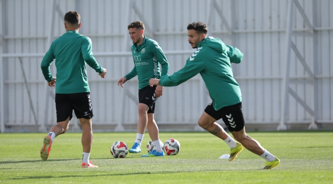 TÜMOSAN KONYASPOR ,TRABZONSPOR MAÇI HAZIRLIKLARINA BAŞLADI 
