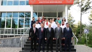 Vali Akın'dan Konya Veteriner Kontrol Enstitü Müdürlüğüne Ziyaret 