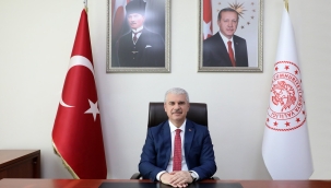 Vali Akın'dan Trafik Haftası Mesajı: "Yollar Sabır ve Saygının Sınandığı Ortak Zemindir" 