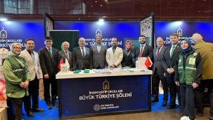 Yeşilay'dan İmam Hatip Okulları Büyük Türkiye Şöleni'nde Farkındalık Çalışmaları 