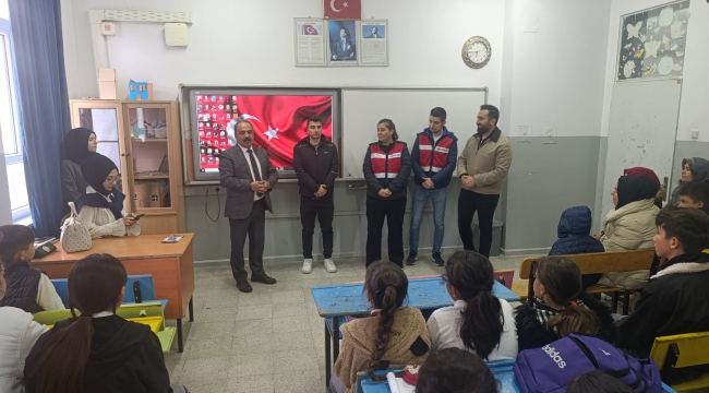 Yunak'ta Siber Güvenlik Eğitimi 