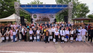 77 TÜRK BÜYÜĞÜ ÇOCUKLARIN KALEMİNDEN KİTAPLAŞTI 