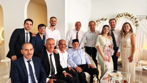 Ahmet Hakan ve Vildan Nişanlandı 