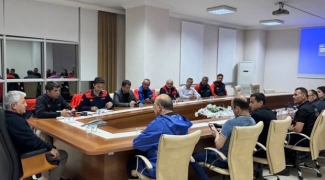 AKŞEHİR'DE AFAD KOORDİNASYON KURULU TOPLANDI: AŞIRI YAĞIŞLARA KARŞI TEDBİRLER MASAYA YATIRILDI 