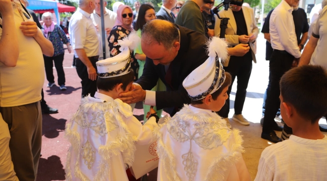 AKŞEHİR'DE ÇOCUKLARIN MUTLULUĞUNA ORTAK OLUNDU 