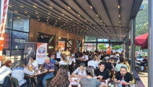Akşehir Eğitim-İş, Yıl Sonu Dayanışma Yemeğinde Bir Araya Geldi 