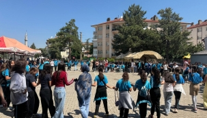 ATATÜRK ORTAOKULU'NDA KERMESE YOĞUN İLGİ 
