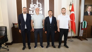 DR.COŞKUN ER'DEN BAŞKAN APİL'E ZİYARET 