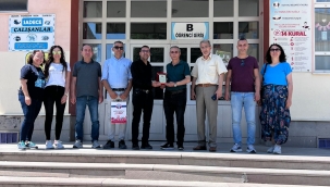 Eğitim-İş Akşehir Temsilciliği'nden Emekli Olan Yusuf Görgülü Öğretmene Anlamlı Veda 