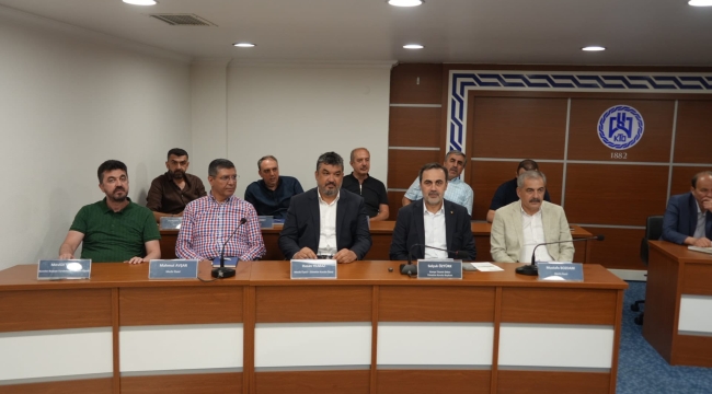 "EMEK YOĞUN SEKTÖRLERE DAHA FAZLA DESTEK VERİLMELİ" 