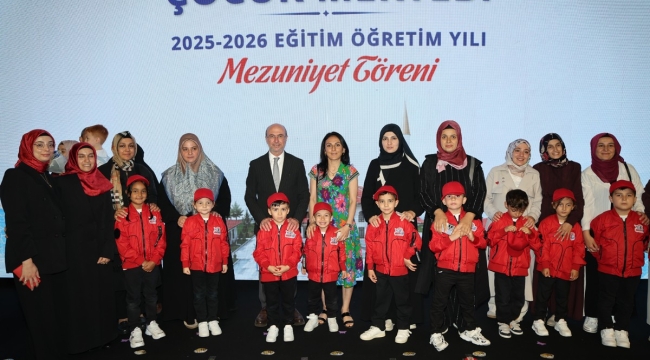 HATİCE HATUN KÜLLİYESİ ÇOCUK MEKTEBİ'NDE MEZUNİYET HEYECANI YAŞANDI 