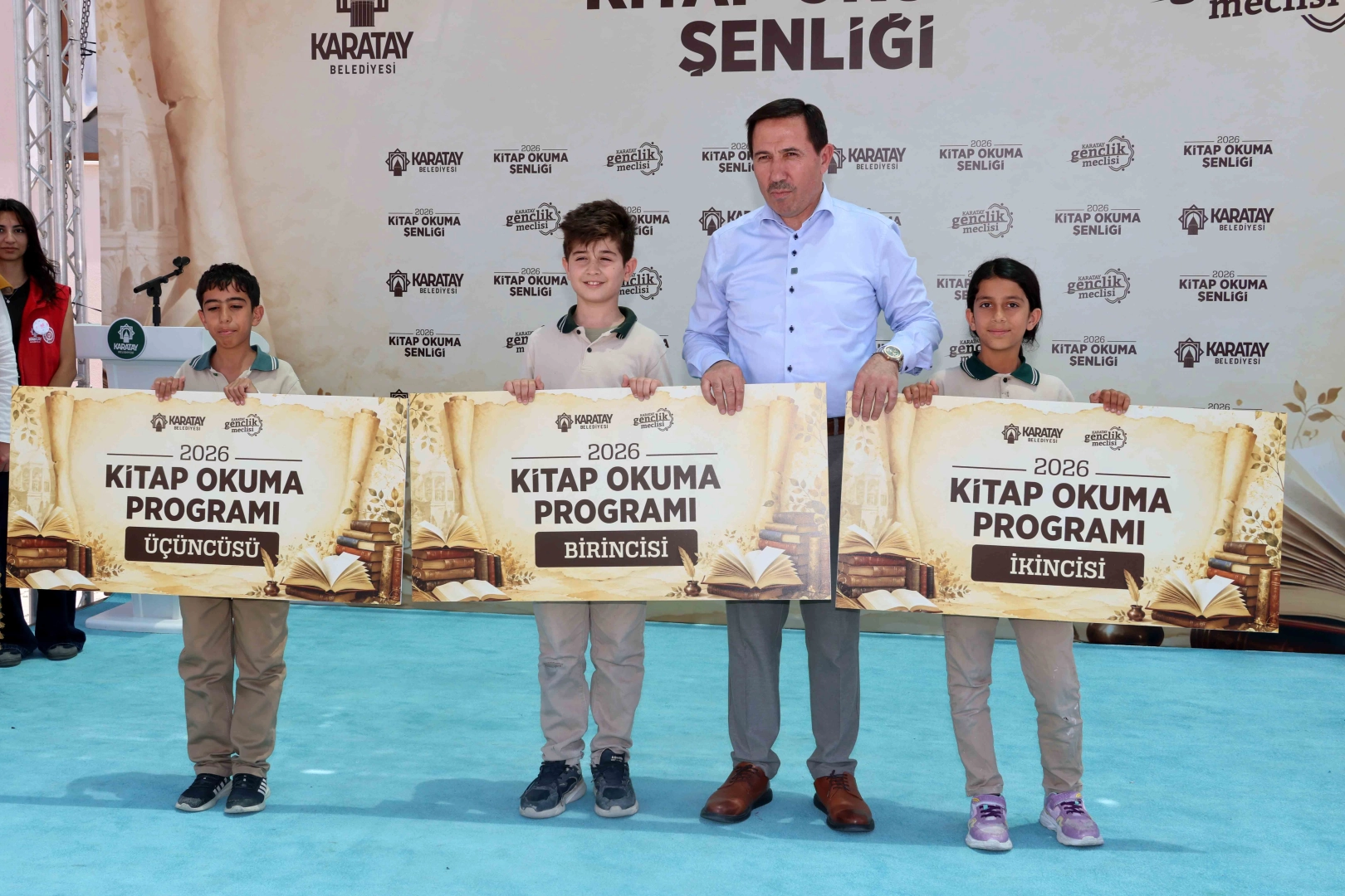  Karatay'da kitap okuma projesi şenliklerle tamamlandı