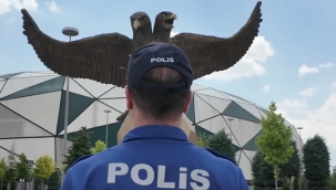 Konya İl Emniyet Müdürlüğü'nden Konyaspor'a 104. Yıl Kutlaması: "Şehrimizin Ortak Sevdası" 