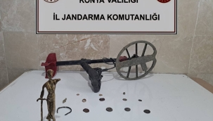 Konya Jandarma'dan Tarihi Eser Kaçakçılarına Geçit Yok: Çok Sayıda Heykel ve Sikke Yakalandı