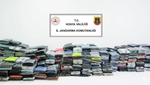 Konya Jandarma'dan Kaçakçılara Darbe: 4.8 Milyon TL'lik Gömlek Ele Geçirildi!