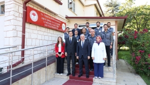 Vali Akın, Toprak Su ve Çölleşme ile Mücadele Araştırma Enstitüsü Müdürlüğünü  Ziyaret Etti