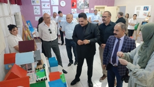 YUNAK CEMAL KARACAN ANADOLU LİSESİ'NDEN YIL SONU KARMA RESİM SERGİSİ 