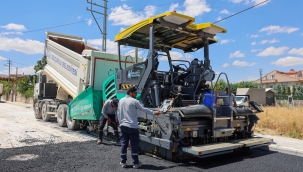 ASFALT SEZONUNDA SELÇUKLU'NUN YOL KONFORU ARTMAYA DEVAM EDİYOR 