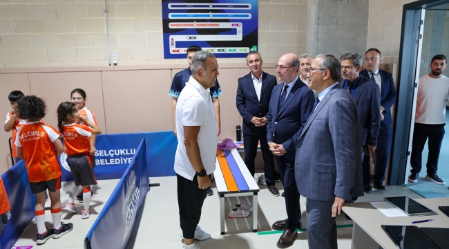 BAŞKAN PEKYATIRMACI VE KAYMAKAM CANDAN SELÇUKLU'NUN VİZYON PROJELERİNİ GEZDİ 