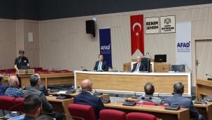 İl Afet Risk Azaltma Planı (İRAP) Bilgilendirme Toplantısı, Vali Akın  Başkanlığında Gerçekleştirildi