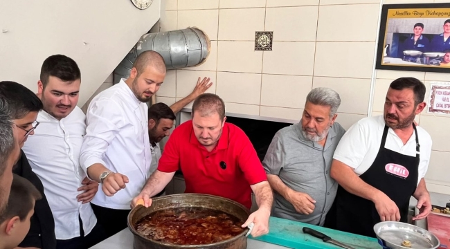 Konya'nın 93 yıllık Tarihi Kebapçısı Merkez Şubesine Veda Ediyor 