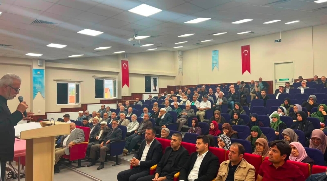 MUHAMMED İZZEDDİN DOĞANHİSÂRÎ DUALARLA ANILDI 