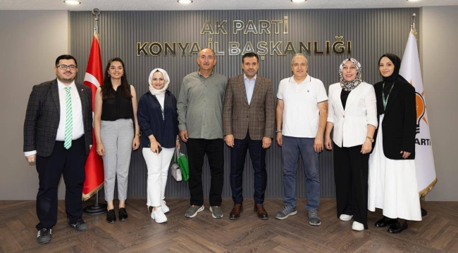YEŞİLAY'DAN BAŞKAN ÖZGÖKÇEN'E ZİYARET 